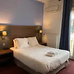 Moderne Soiree Etape Otel Vichy