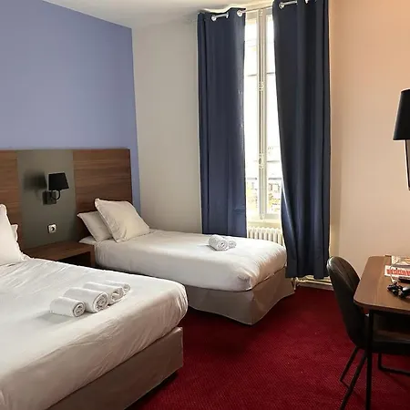 Moderne Soiree Etape ホテル 2*