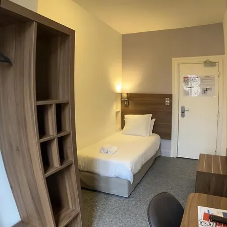 Moderne Soiree Etape ホテル