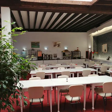 Otel Moderne Soiree Etape Vichy