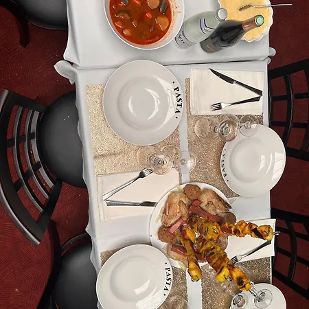 Ξενοδοχείο Moderne Soiree Etape