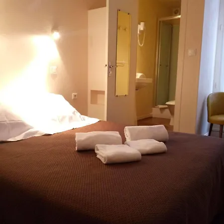 Moderne Soiree Etape