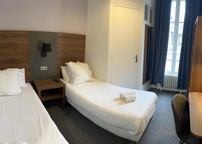 Hotel Moderne Soiree Etape