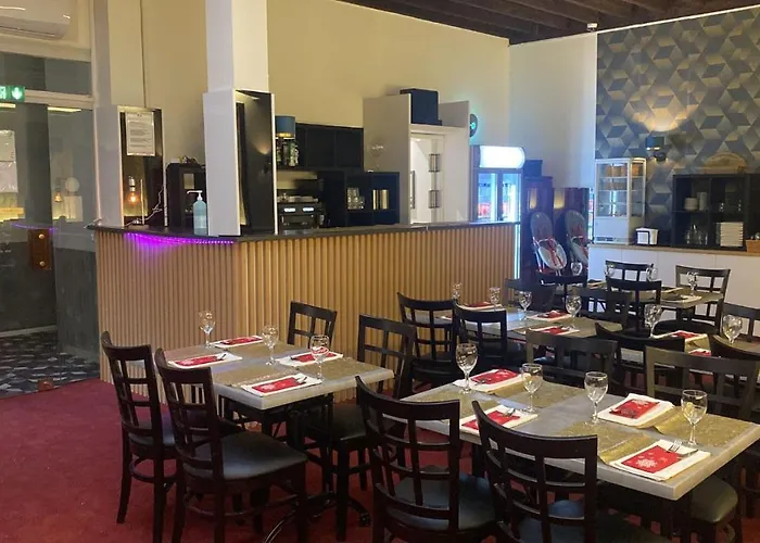 Moderne Soiree Etape 2* Vichy