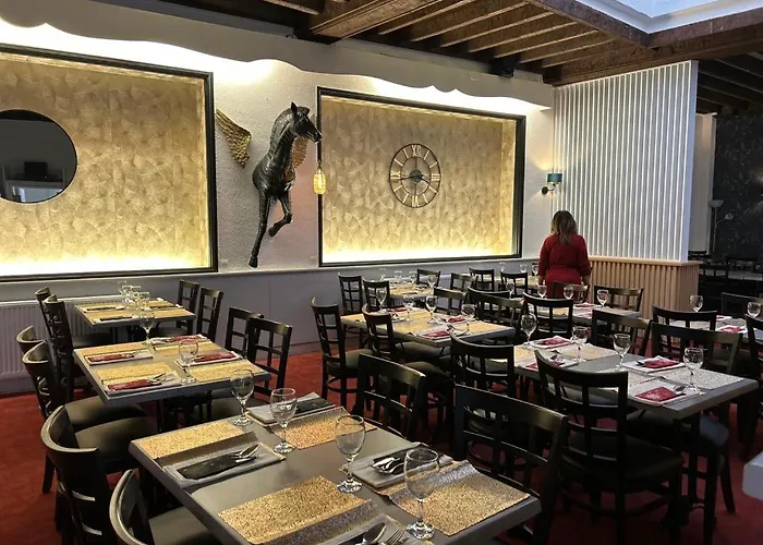 Moderne Soiree Etape 2*