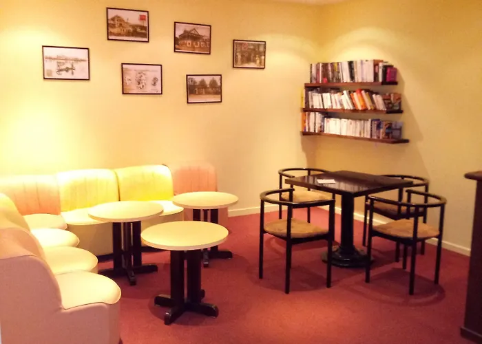 Hotel Moderne Soiree Etape Vichy