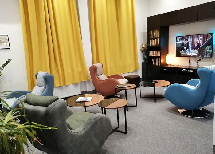 Moderne Soiree Etape Hotel