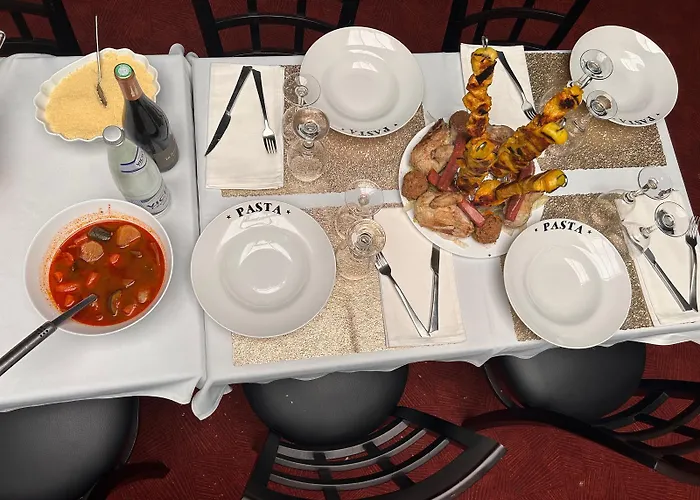 Hotel Moderne Soiree Etape