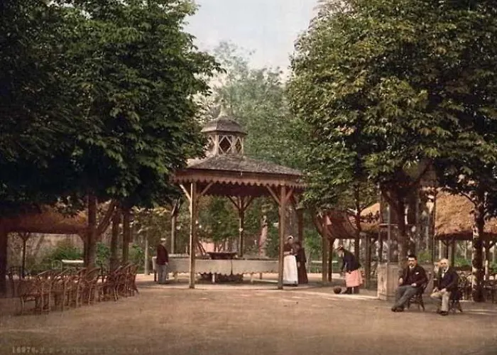 Moderne Soiree Etape